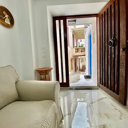 Lion House Ii Ioulis