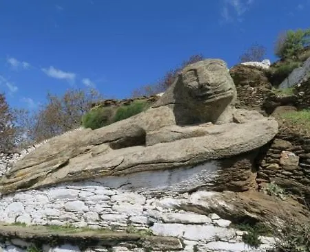 Lion House Ii